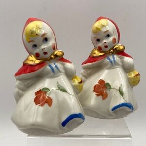 Vintage Hull Pottery Little Red Riding Hood Salt & Pepper Shaker Set of 2
